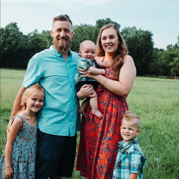 Meet your Posher, Brooke - Picture 1 of 1